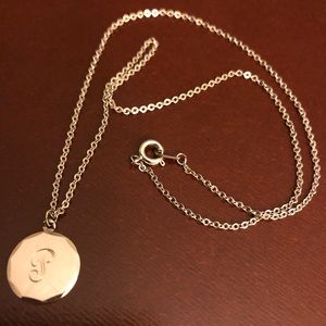 Vintage initial “P” pendant and chain necklace